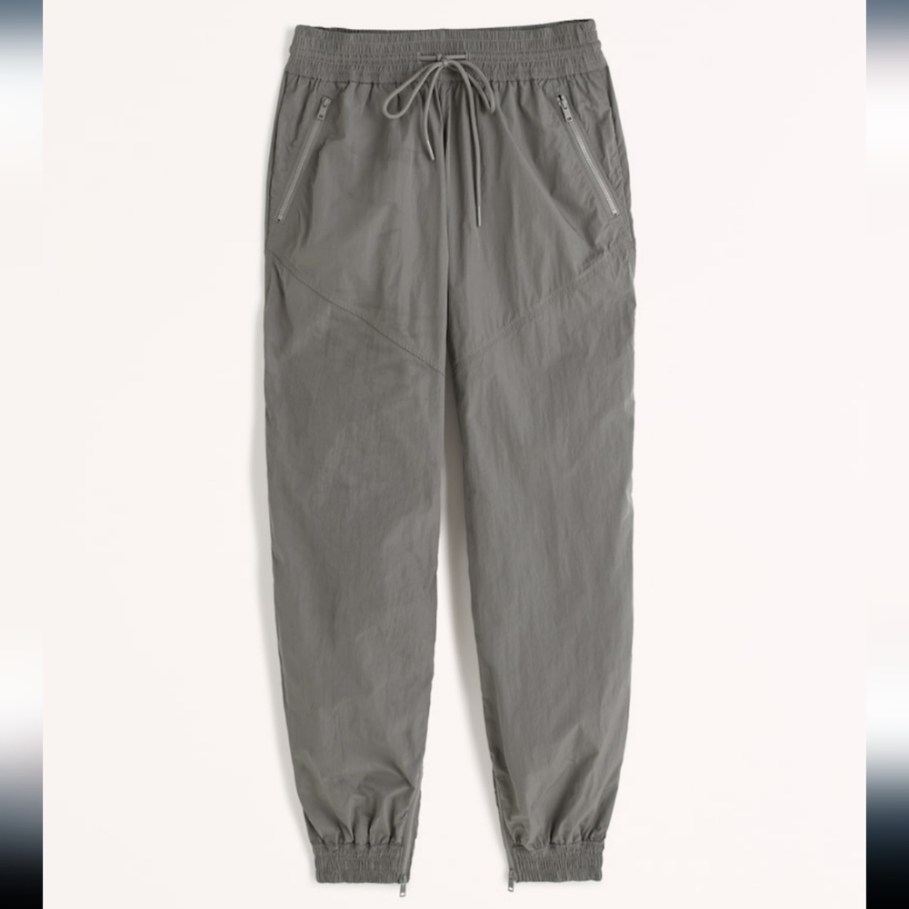 Abercrombie YPB athletic windbreaker joggers